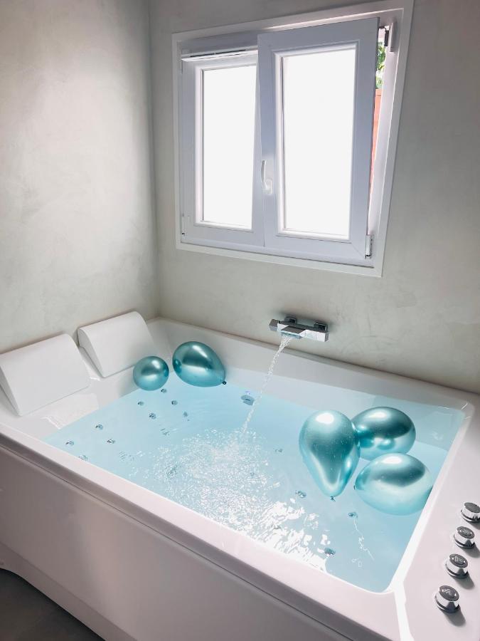 Spa Jungle Le Mesnil-Saint-Denis Екстер'єр фото